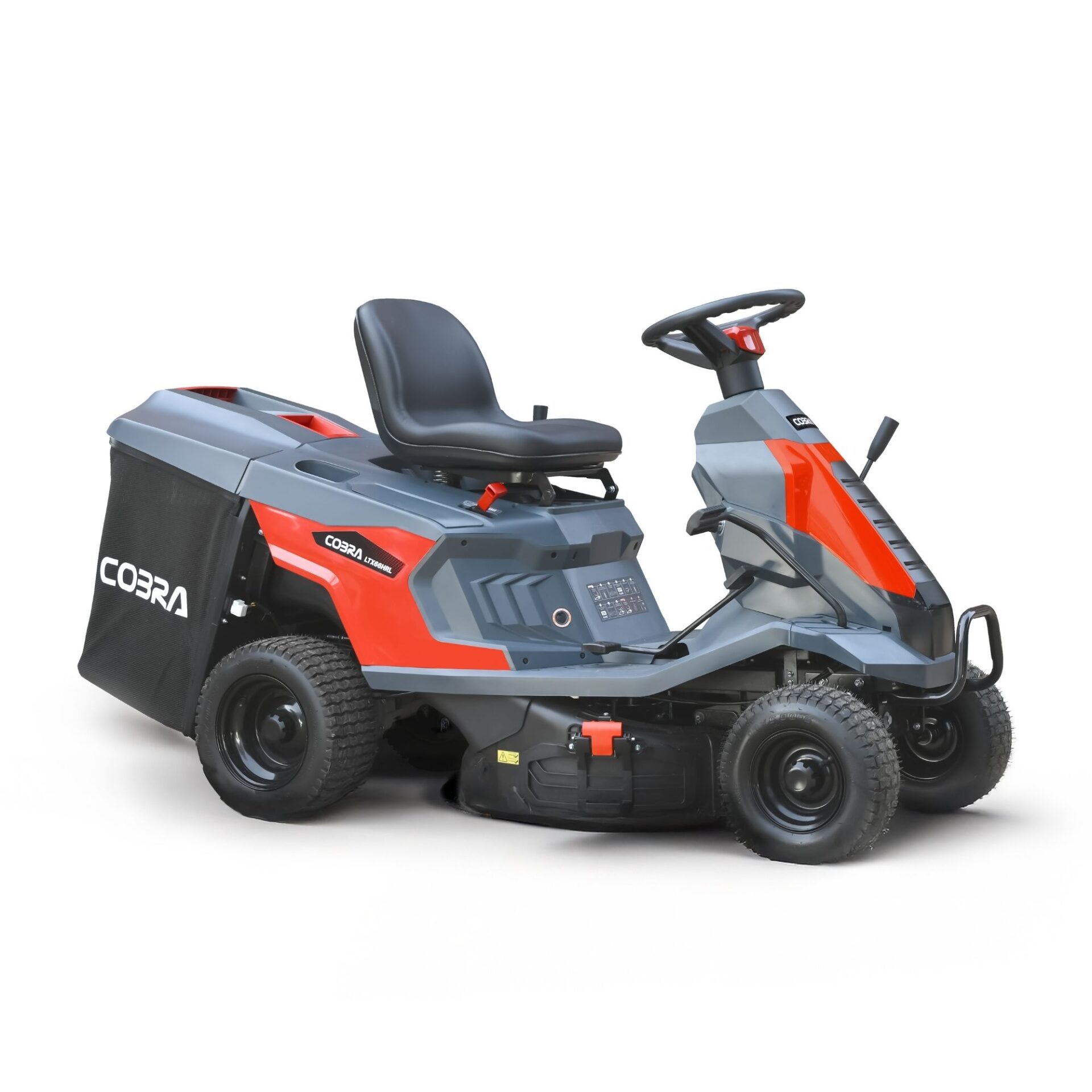 pgzdpnazjnf.jpg - Mowers Online Cobra ride-on lawn mower with grass bag