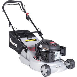 Petrol lawn mower with gas-powered engine